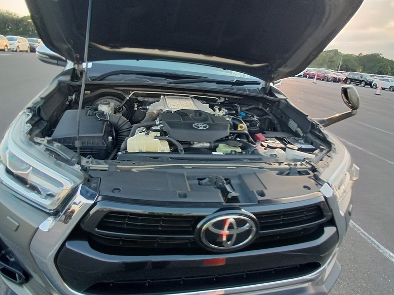 HILUX