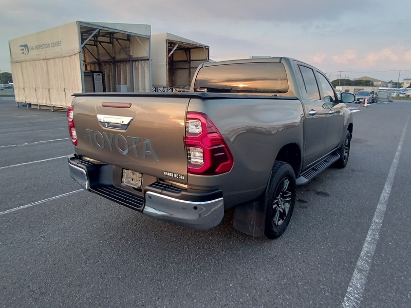 HILUX