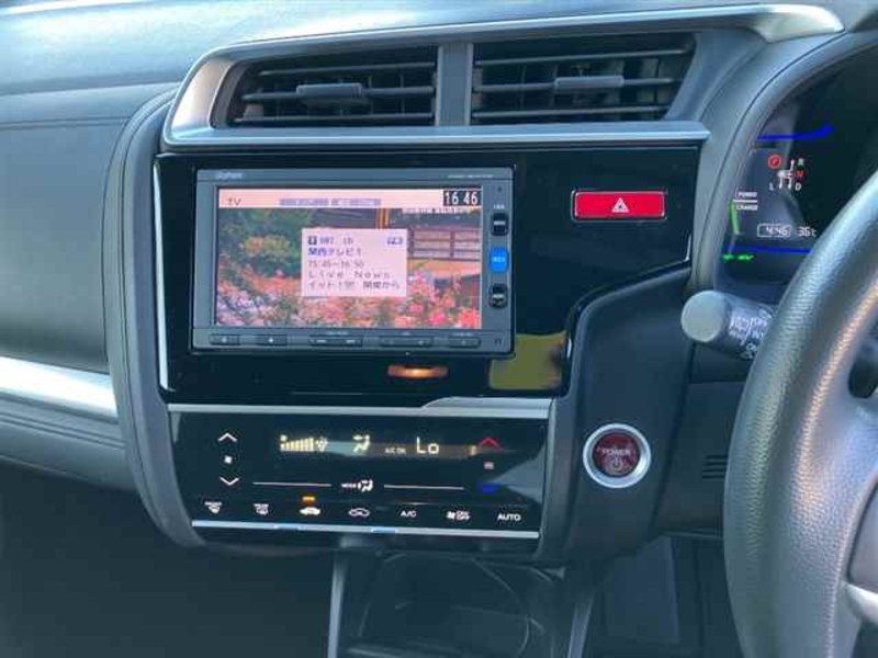 FIT HYBRID