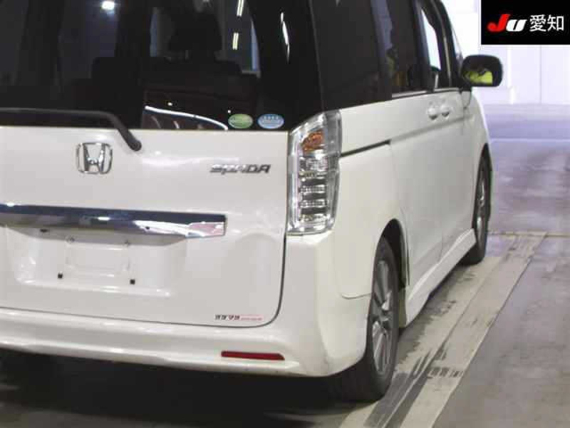 STEP WAGON