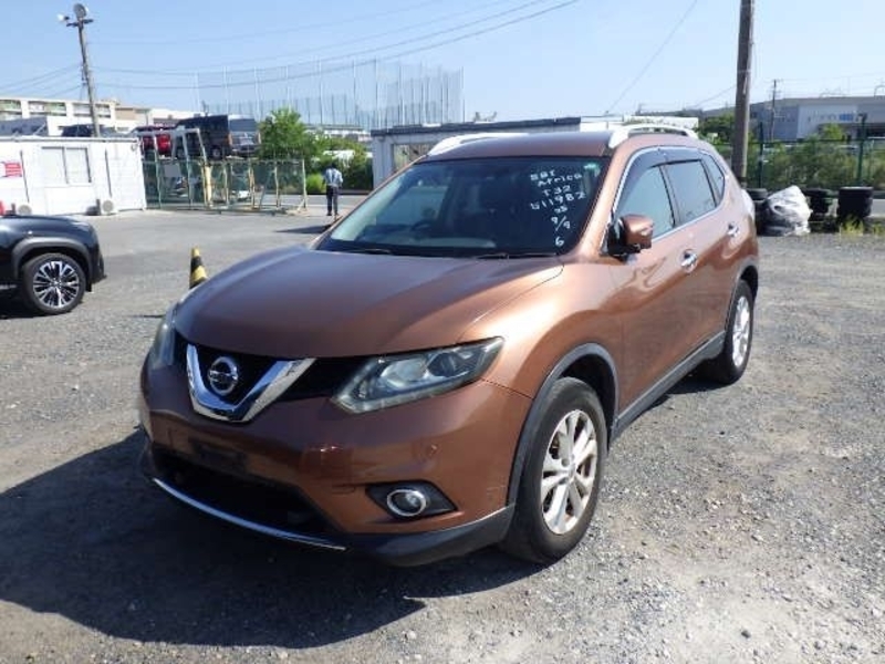 NISSAN X-TRAIL