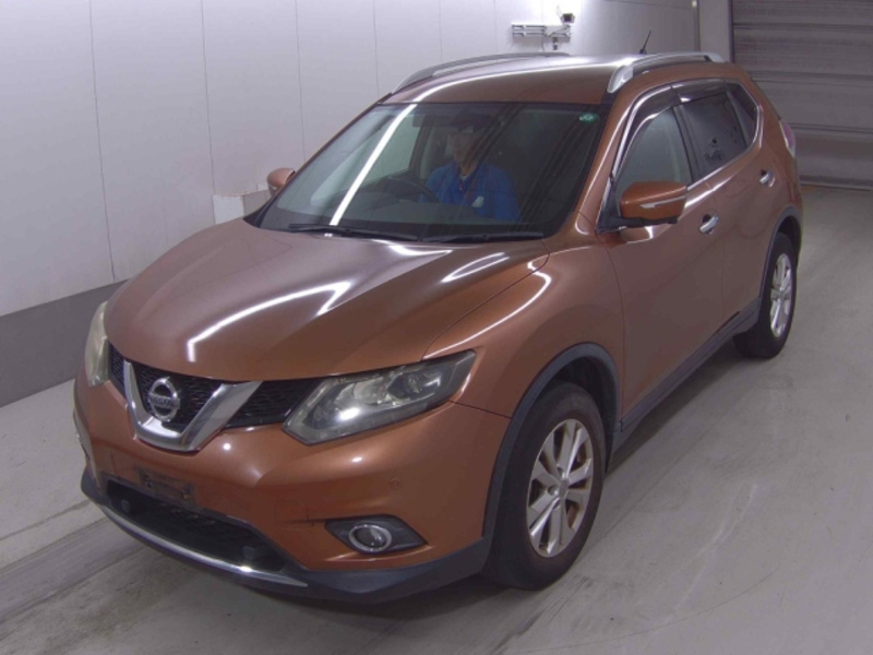 X-TRAIL