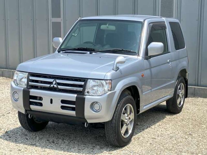 PAJERO MINI