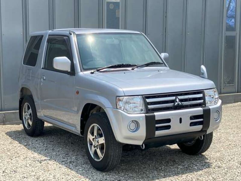PAJERO MINI