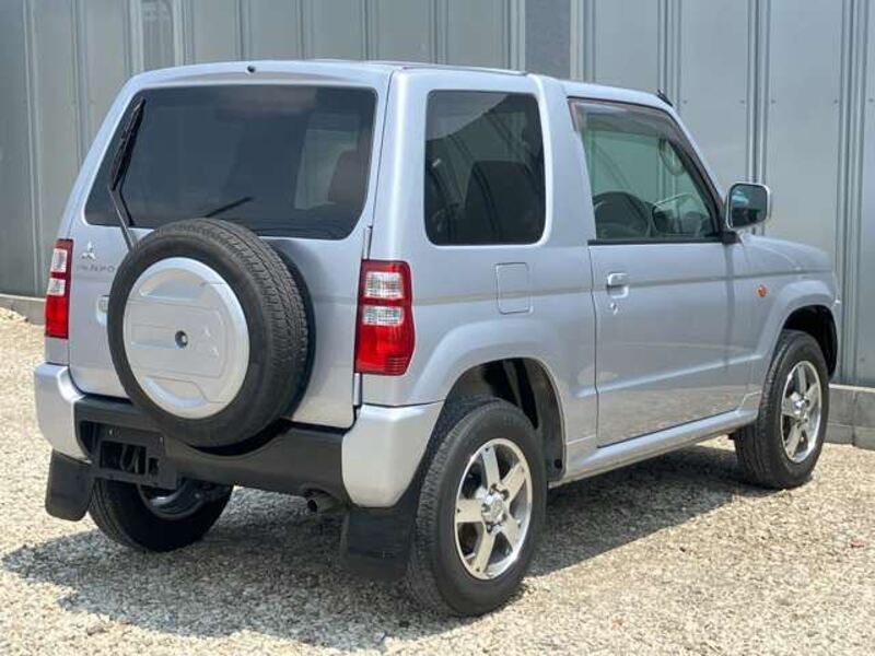 PAJERO MINI