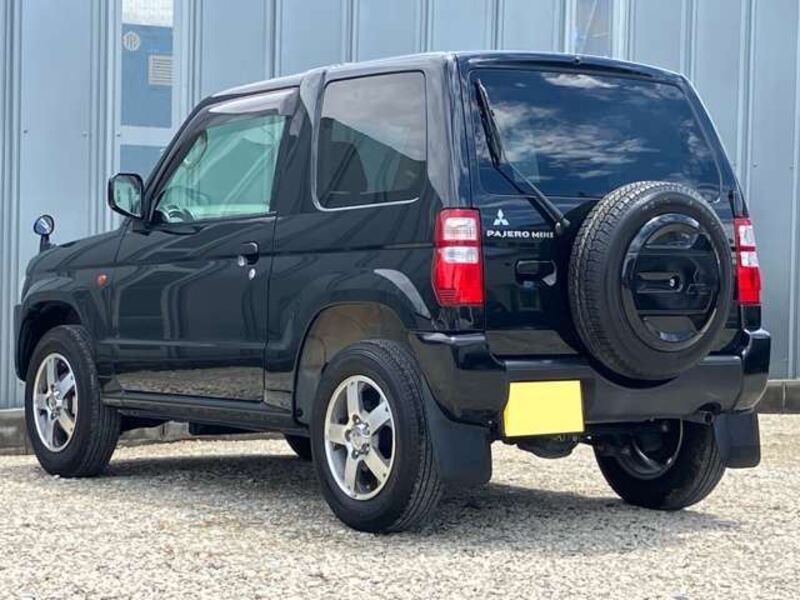 PAJERO MINI