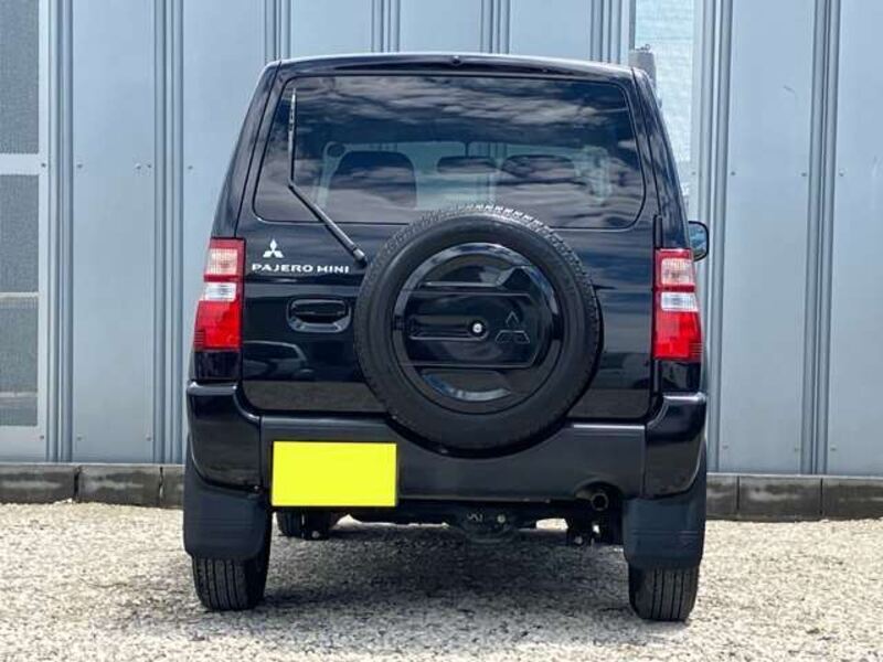 PAJERO MINI