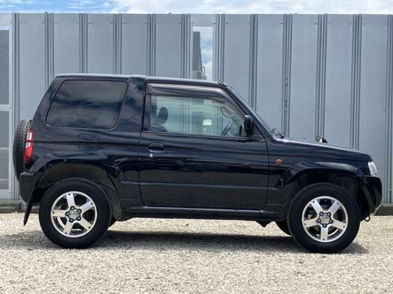 PAJERO MINI