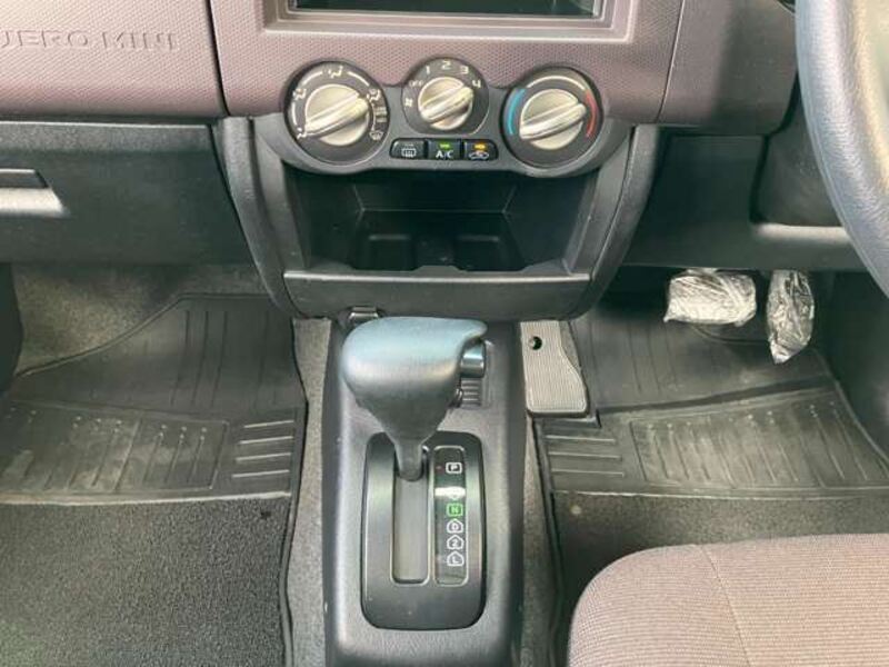 PAJERO MINI