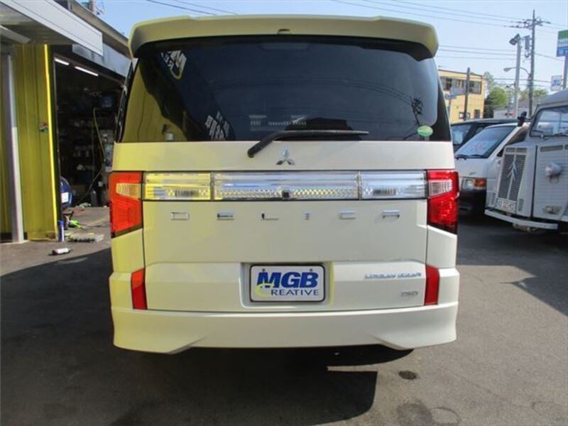 DELICA D5