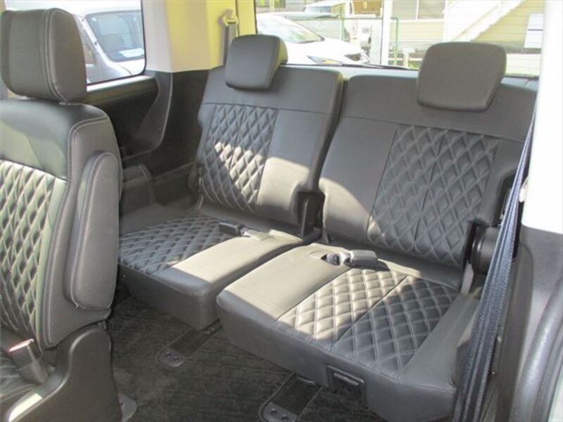 DELICA D5