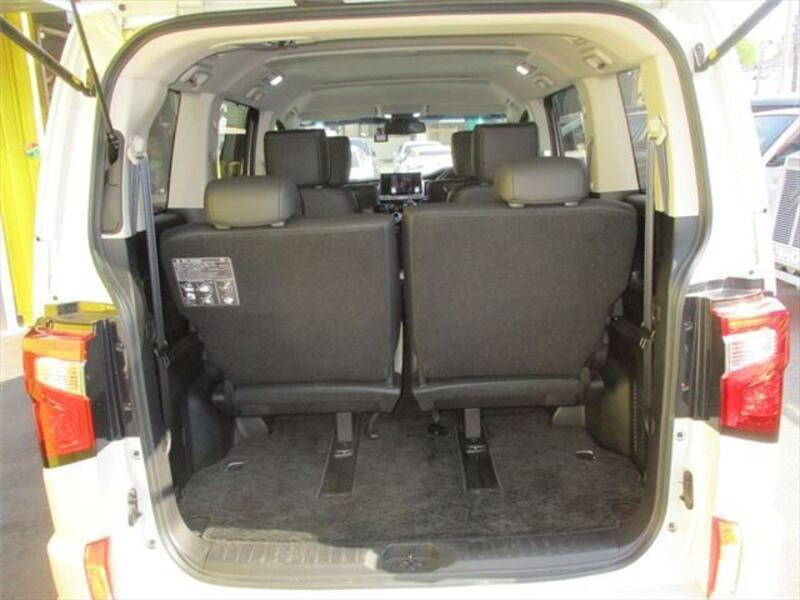 DELICA D5