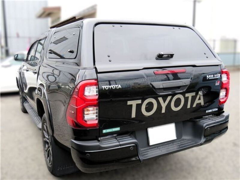 HILUX