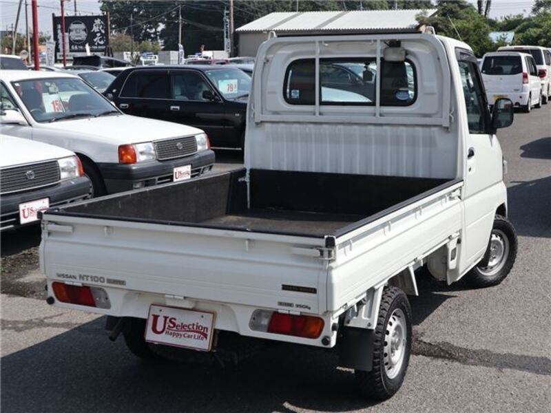 CLIPPER TRUCK