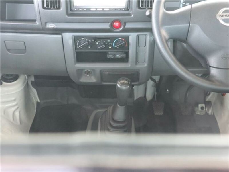 CLIPPER TRUCK