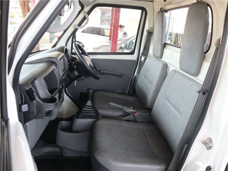 CLIPPER TRUCK