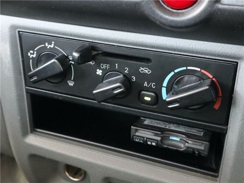 CLIPPER TRUCK