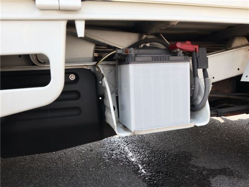 CLIPPER TRUCK