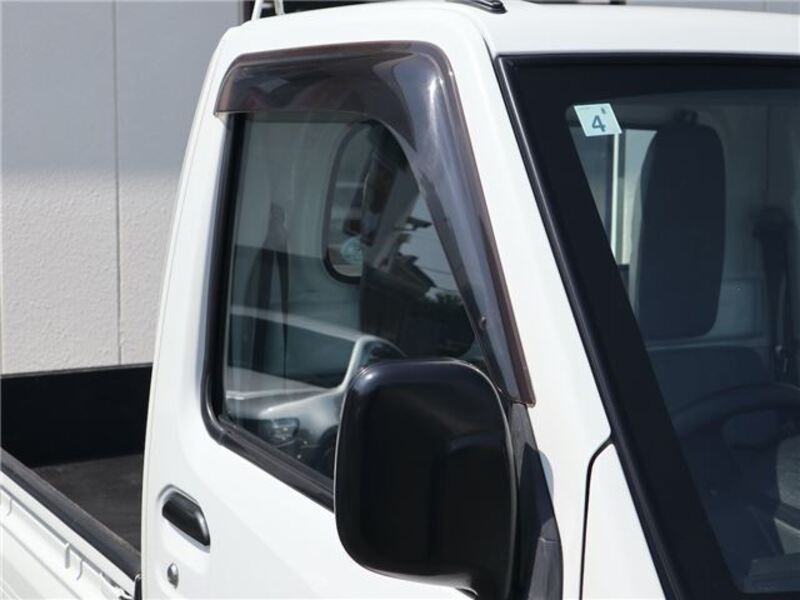 CLIPPER TRUCK