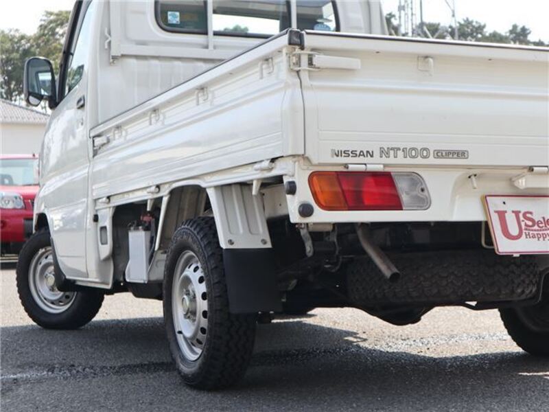 CLIPPER TRUCK