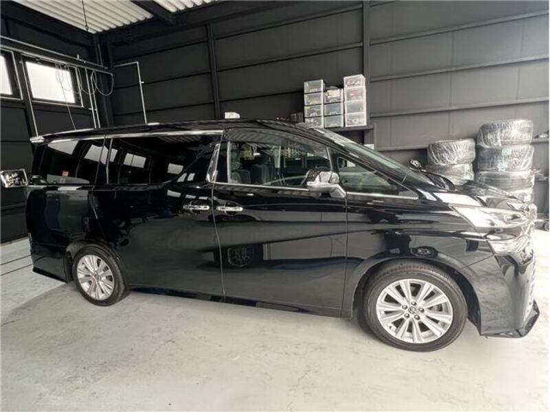VELLFIRE