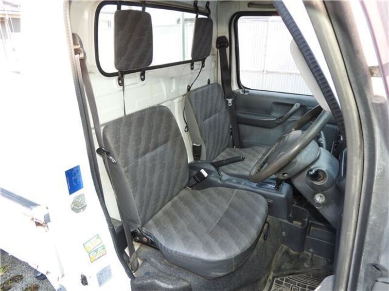 CARRY TRUCK