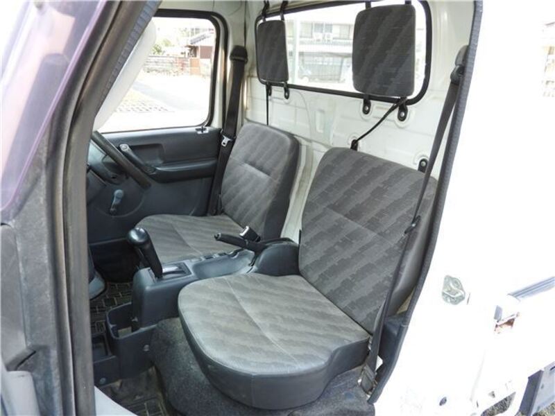 CARRY TRUCK