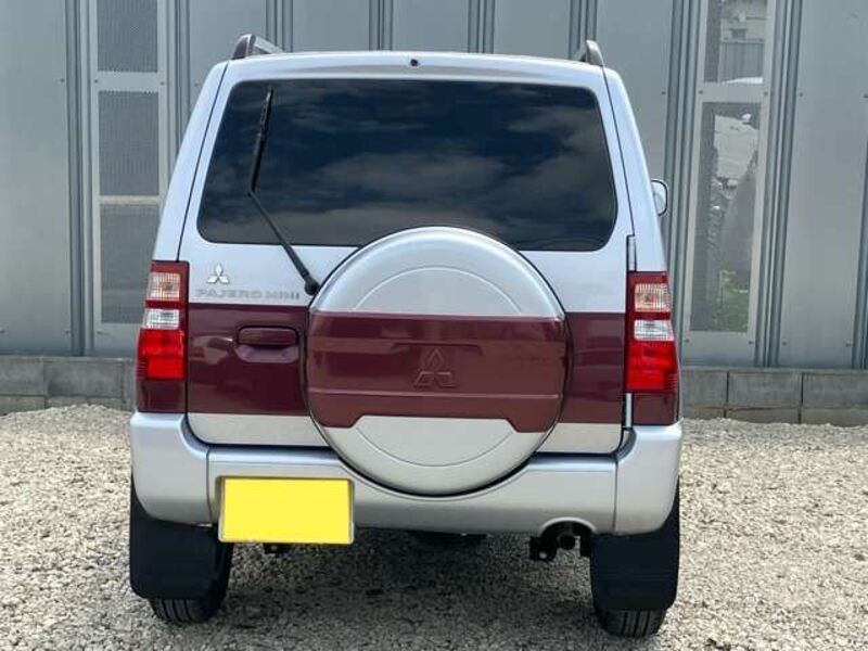 PAJERO MINI
