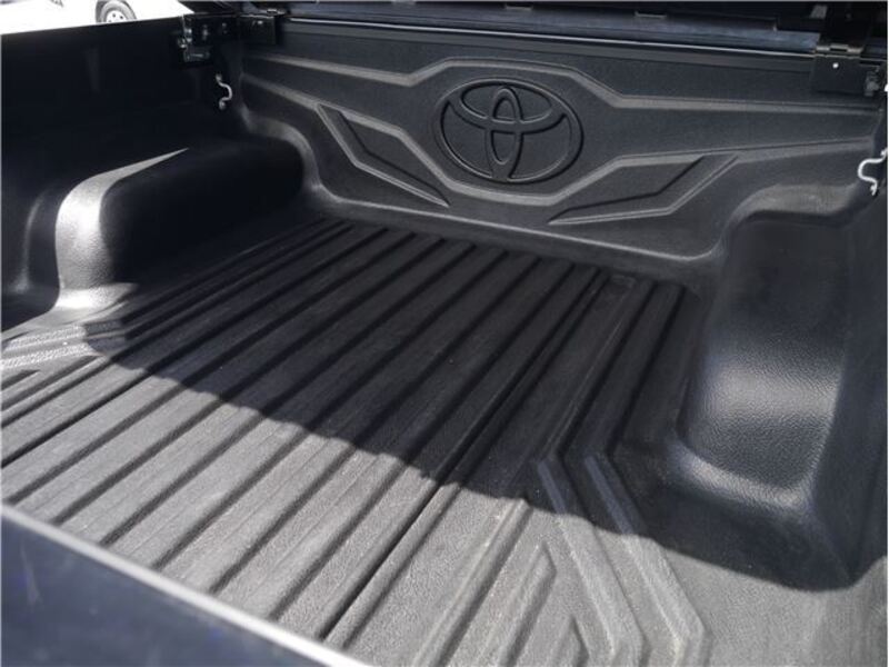HILUX