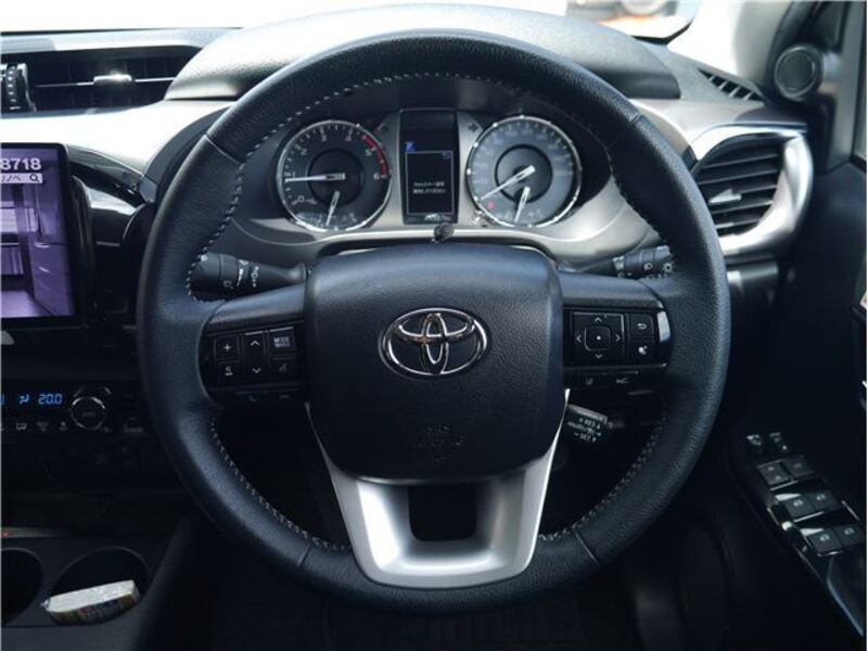 HILUX