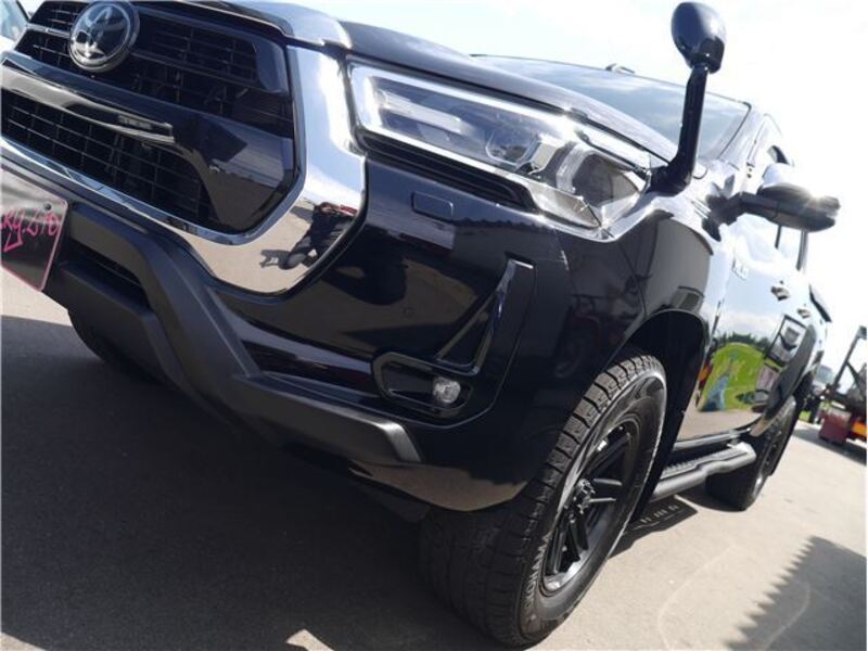 HILUX