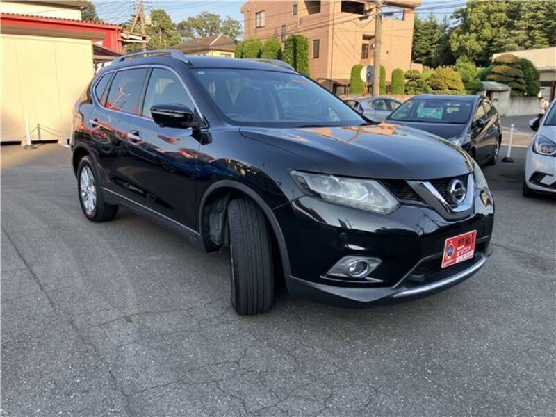X-TRAIL