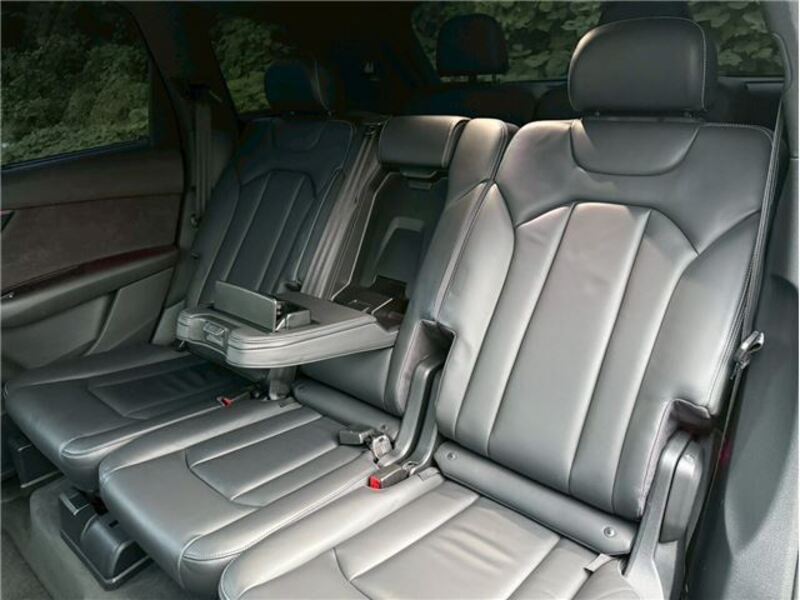 Q7