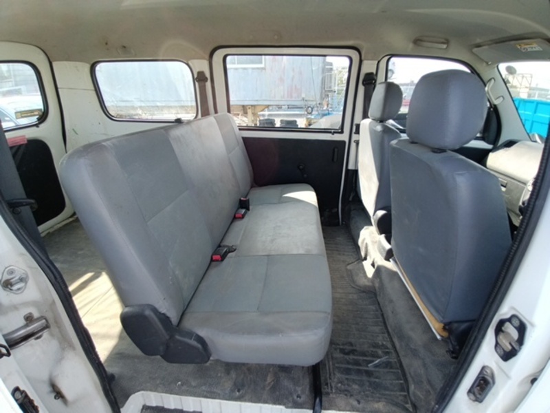 TOWN ACE VAN