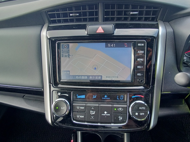 COROLLA AXIO