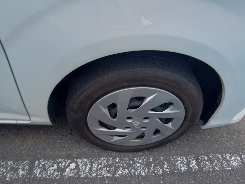 COROLLA AXIO