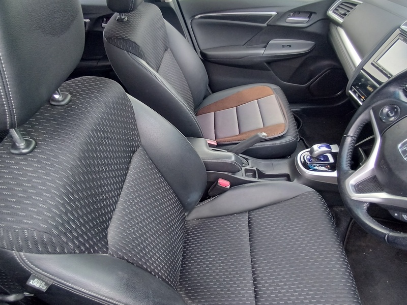 FIT HYBRID