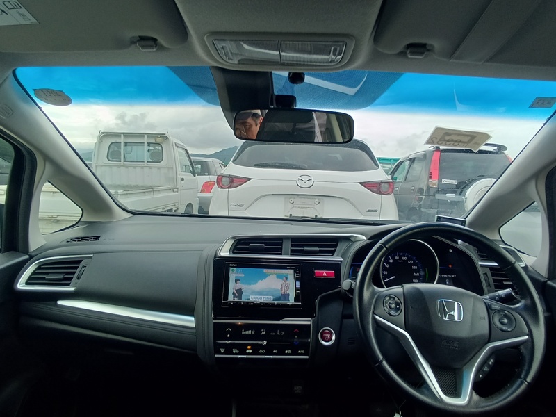 FIT HYBRID