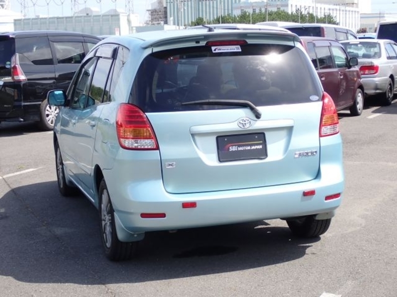 COROLLA SPACIO
