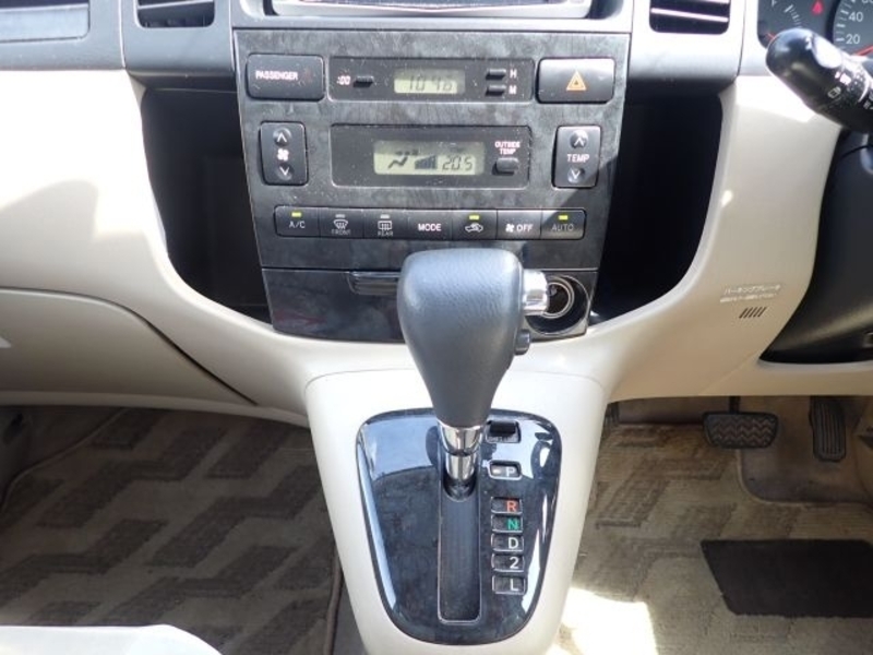 COROLLA SPACIO