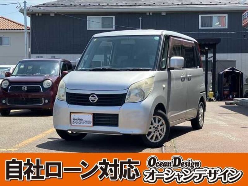 NISSAN ROOX