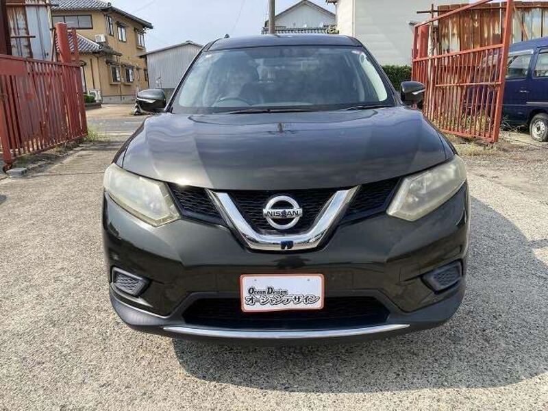 X-TRAIL