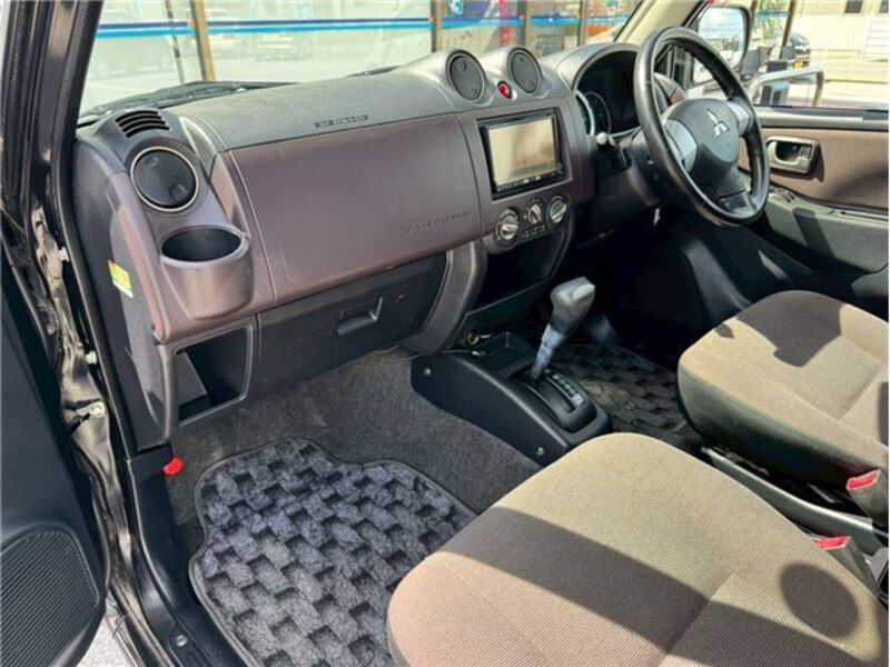 PAJERO