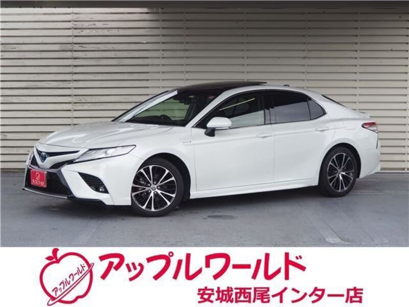 TOYOTA CAMRY