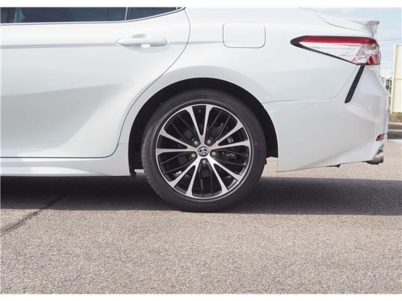 CAMRY