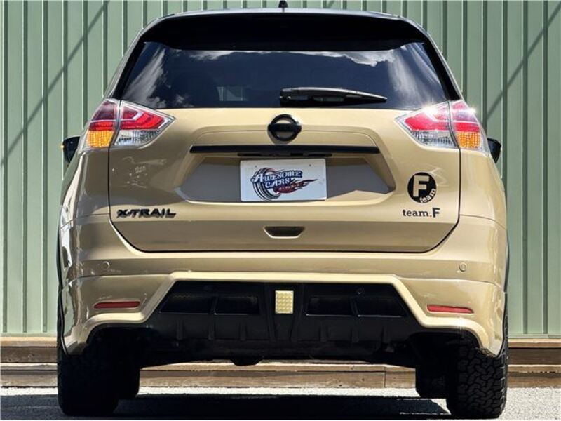 X-TRAIL