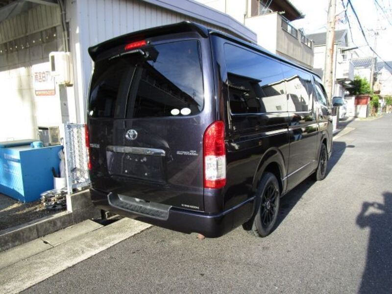 HIACE
