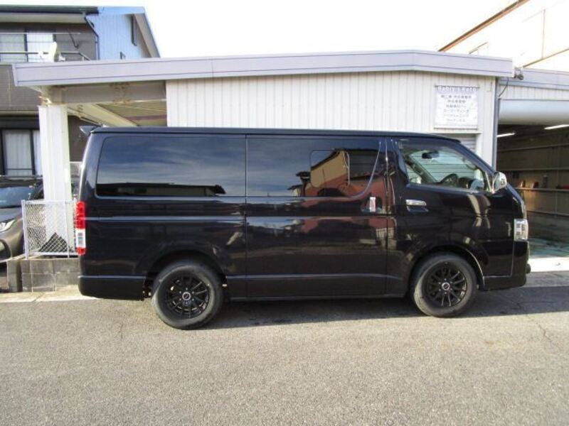 HIACE