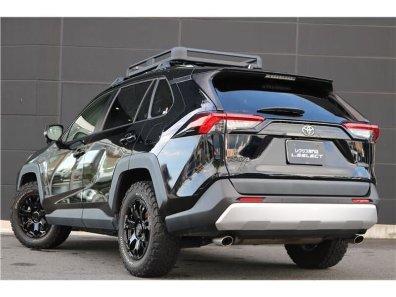 RAV4