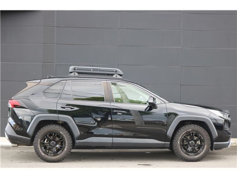 RAV4